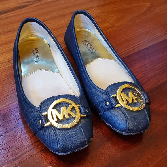 MICHAEL Michael Kors Shoes - MICHAEL Michael Kors Fulton Blue Leather Flats Size 6.5M